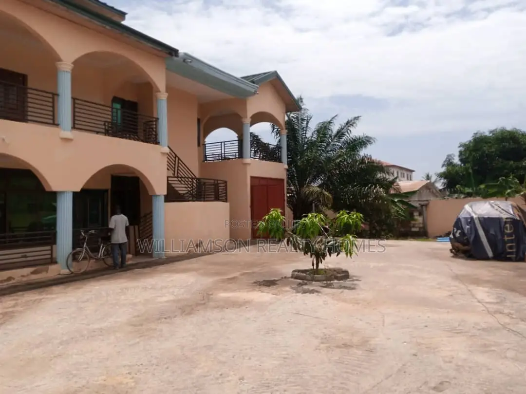 4bdrm Apartment in Hfc Estate, Spintex for rent