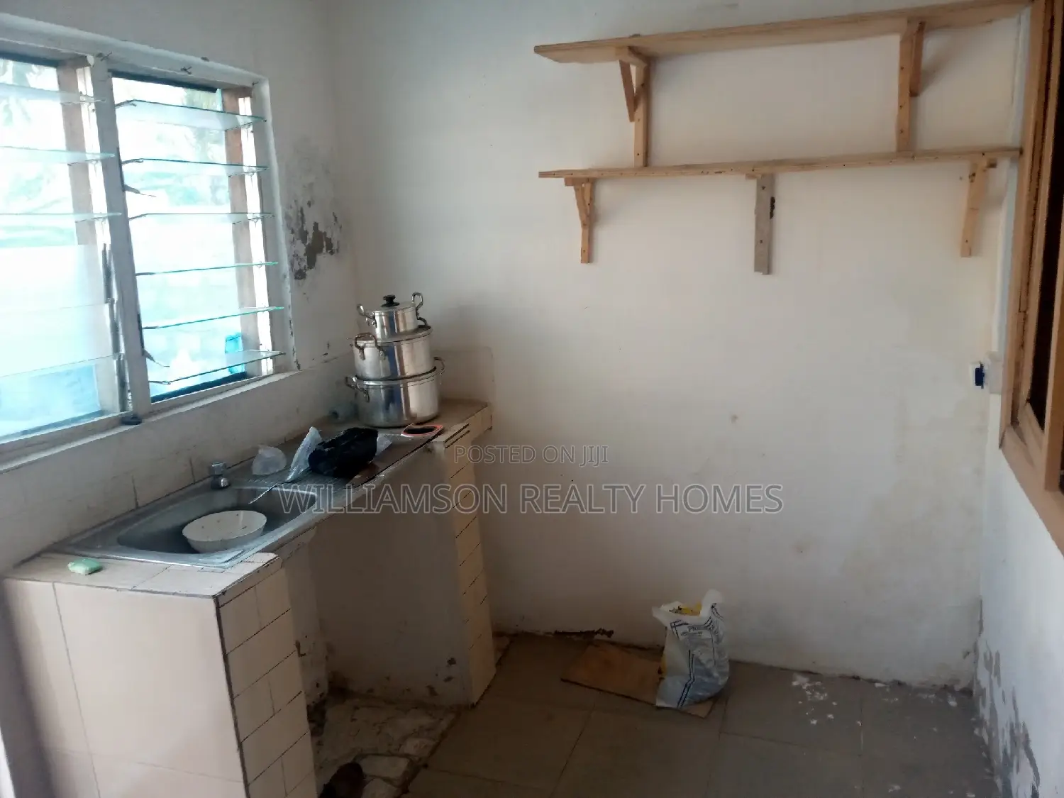 1bdrm Apartment in Devtraco Estate Area, Spintex for rent