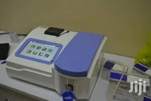 Semi Automated Chemistry Analizer
