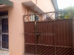 1bdrm Apartment in Coastal Estate, Spintex for rent