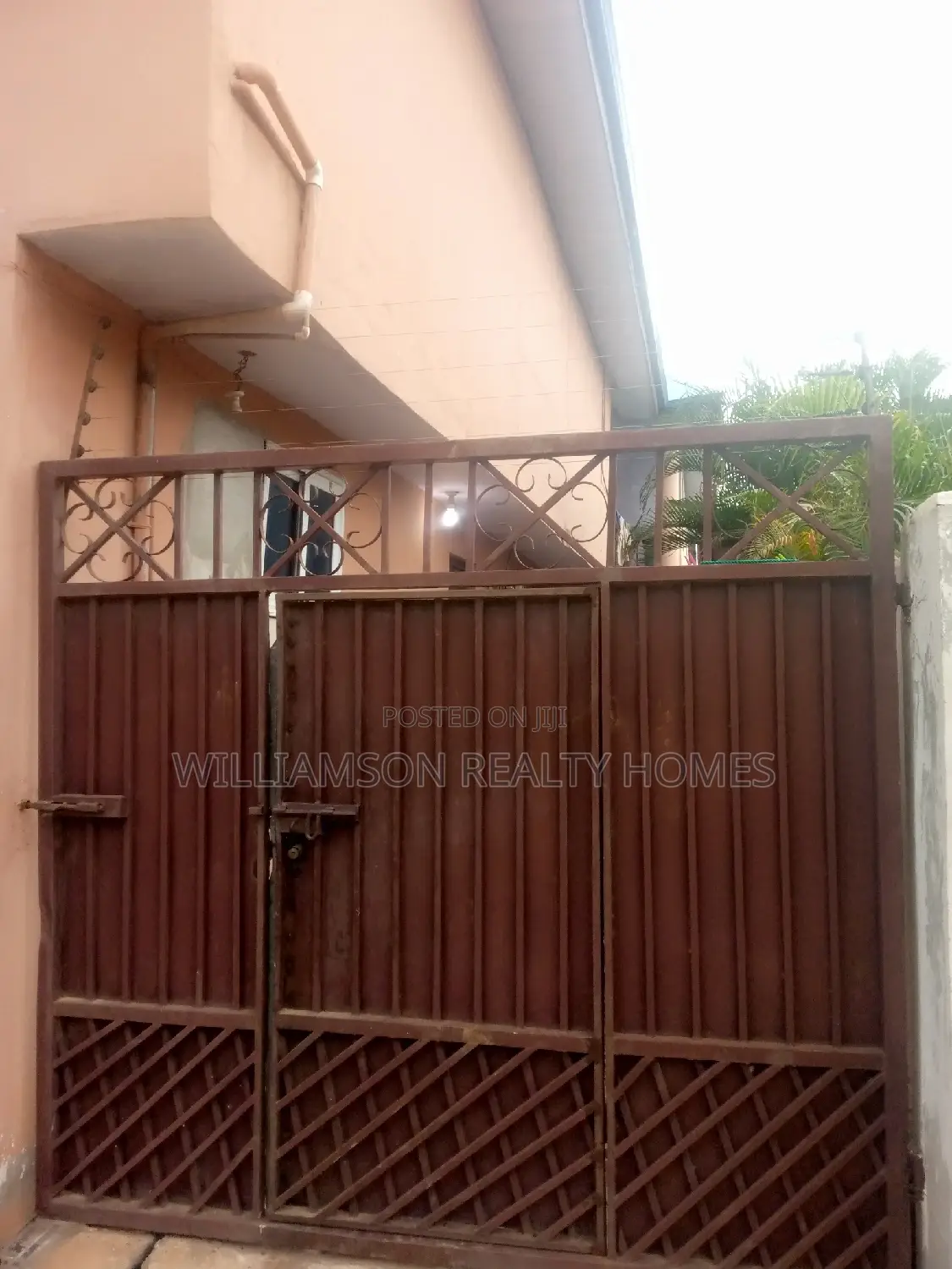 1bdrm Apartment in Coastal Estate, Spintex for rent
