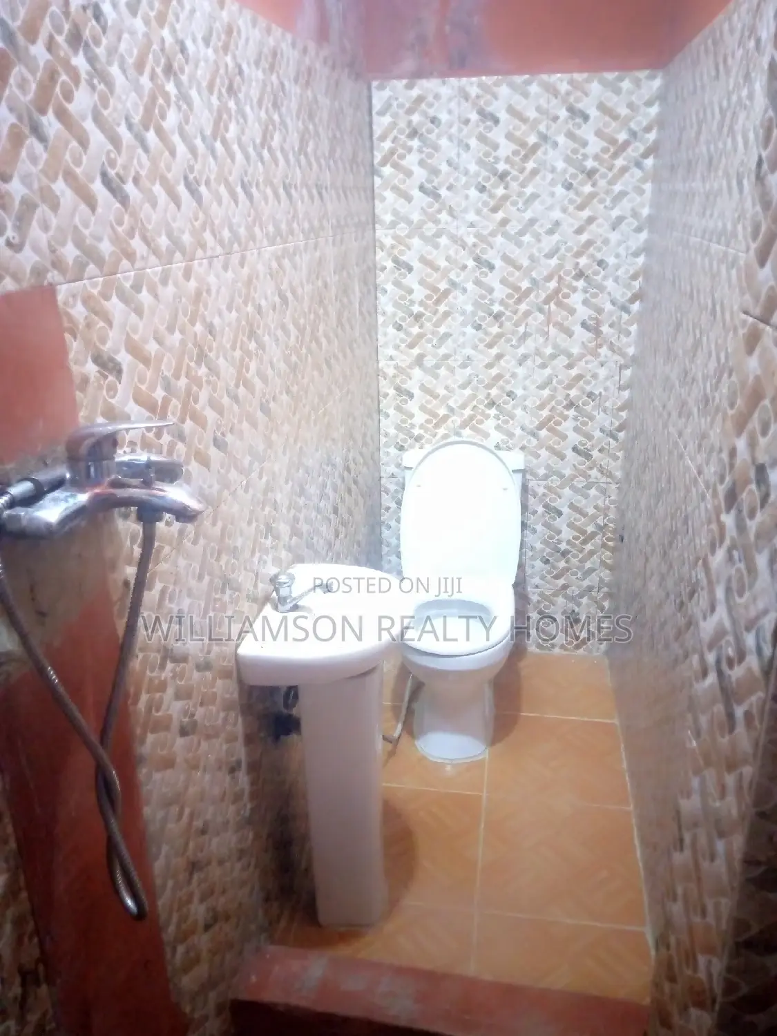 1bdrm Apartment in Coastal Estate, Spintex for rent