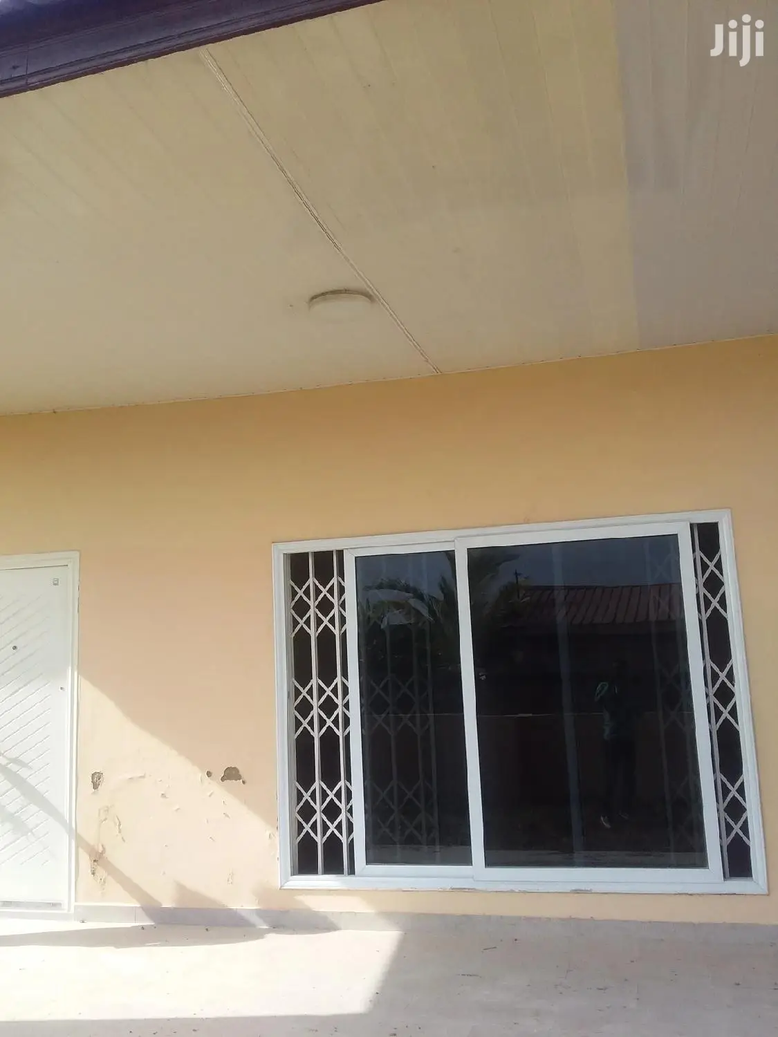 3bdrm House in 3 Bedrooms Detached for Sale