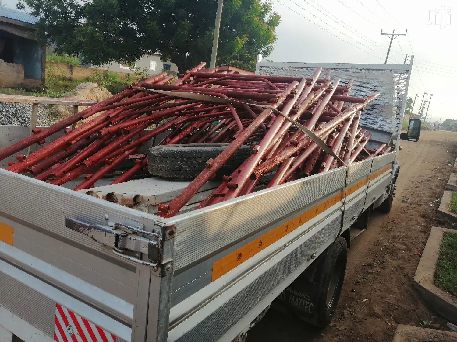 Scaffolds/Scaff/Hirring/Rental/Sale/Paint/Plasters/