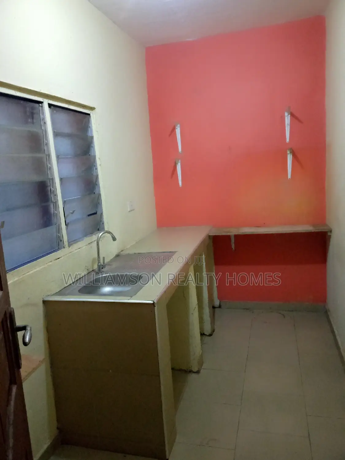 1bdrm Apartment in Hfc Estate Area, Spintex for rent