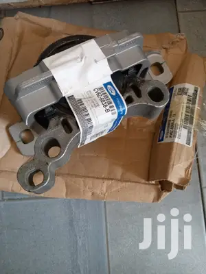 Ford Escape 1.6 Liters Engine Seat ( Motorcraft)