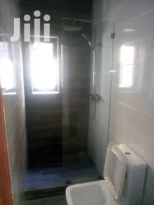 2bdrm Shared Apartment in East Legon for rent