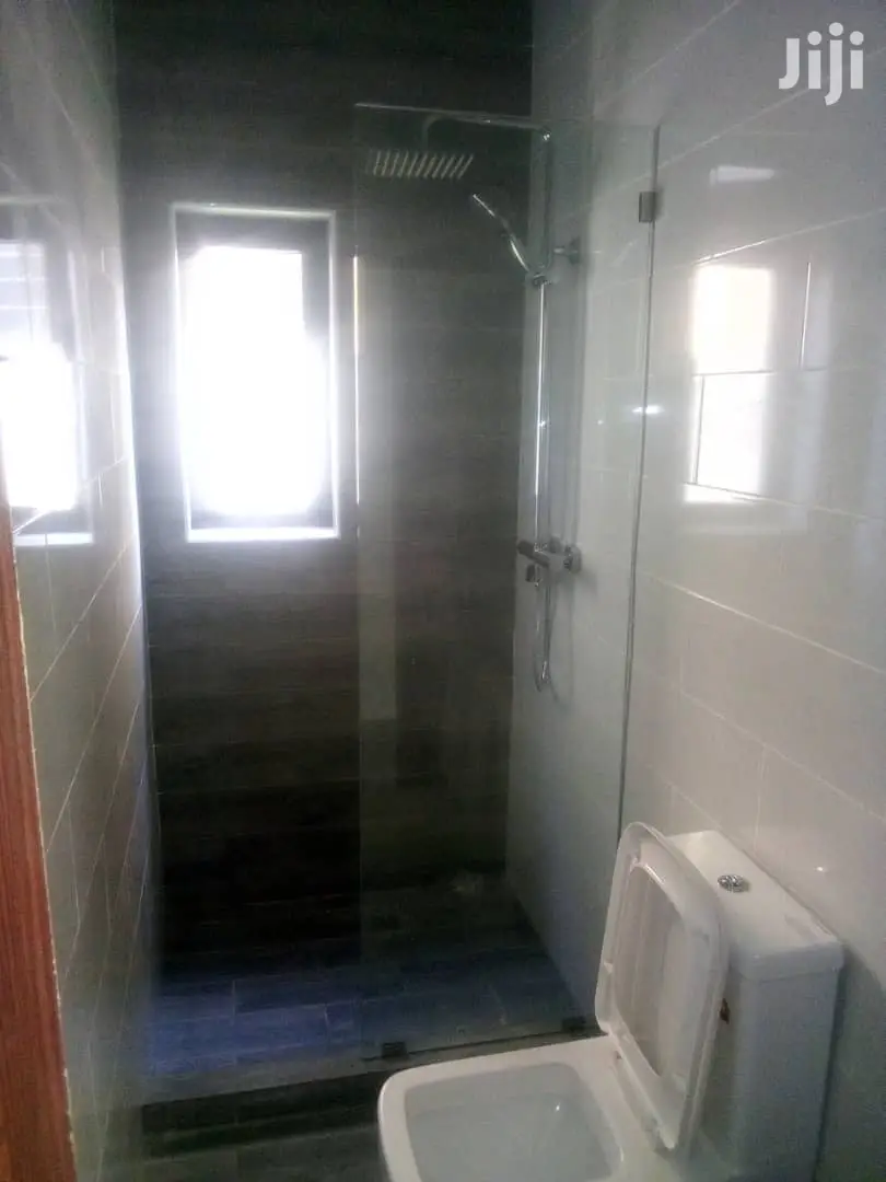 2bdrm Shared Apartment in East Legon for rent