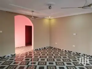 2bdrm Apartment in Ben Properties, Ga East Municipal for rent