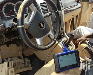 Automobile Electrician