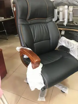 Executive Office Chair